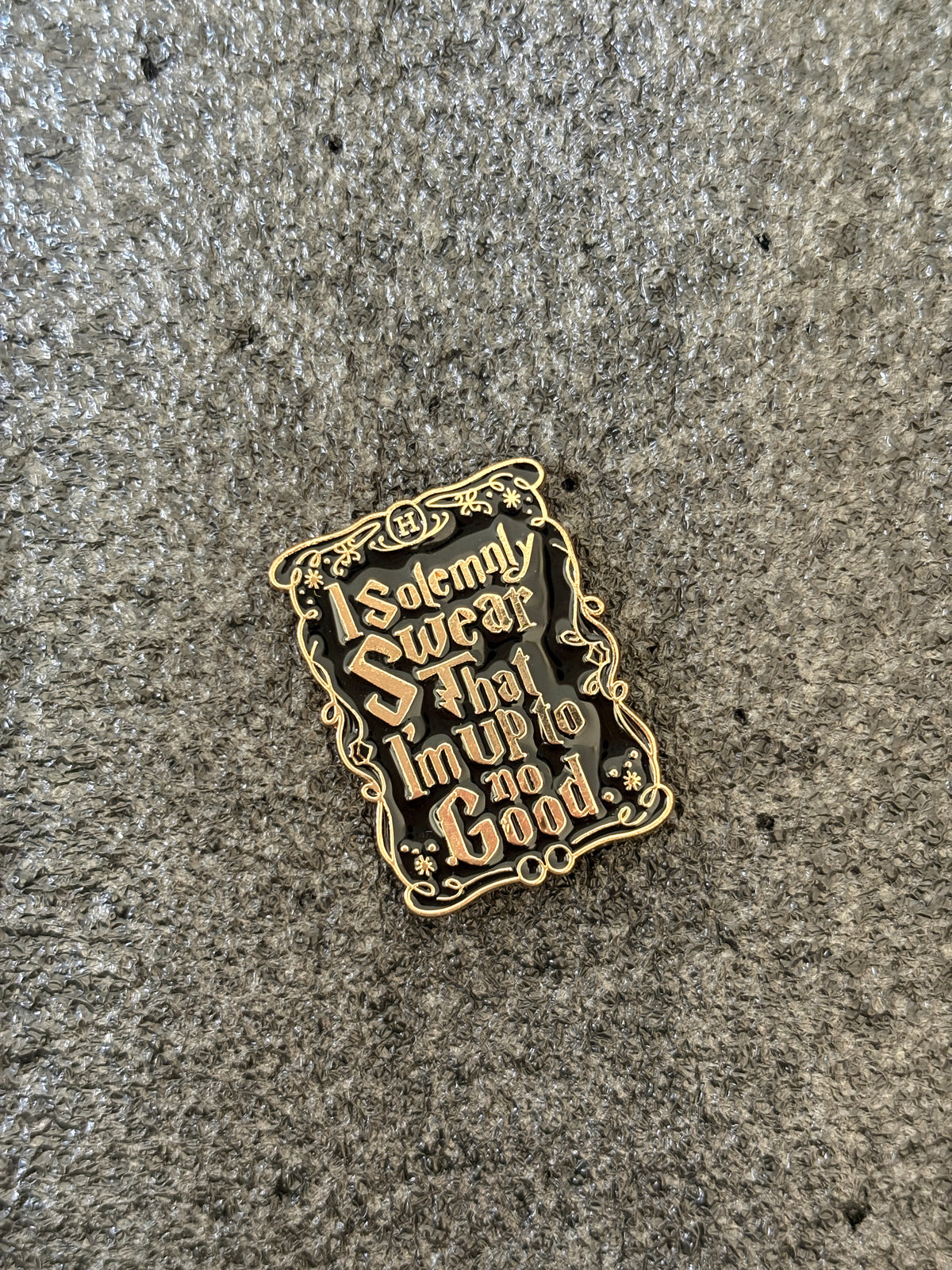 I solemnly swear that… Enamel Pin