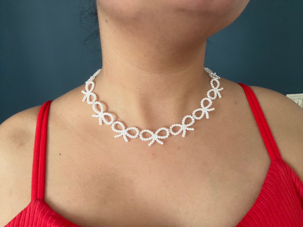 Big Bow Necklace