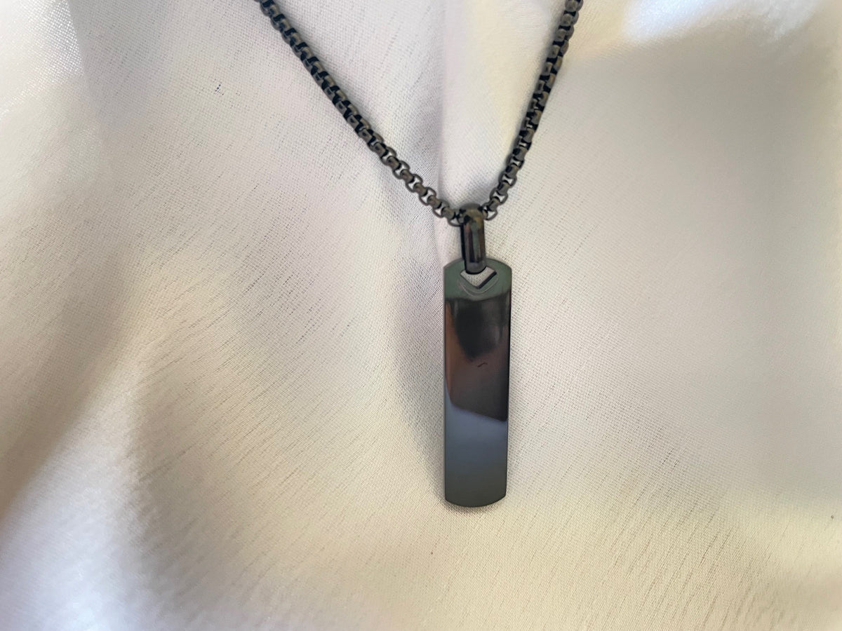 Theo Necklace