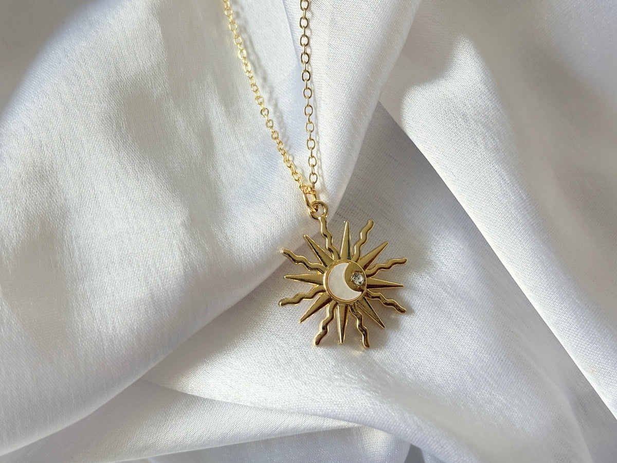 Soluna Necklace