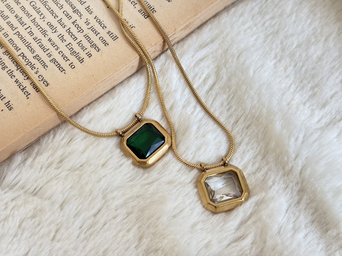 Julia Necklace