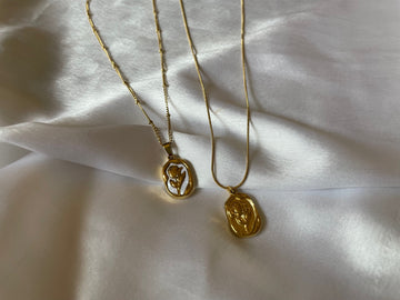 Vintage Rose Necklace