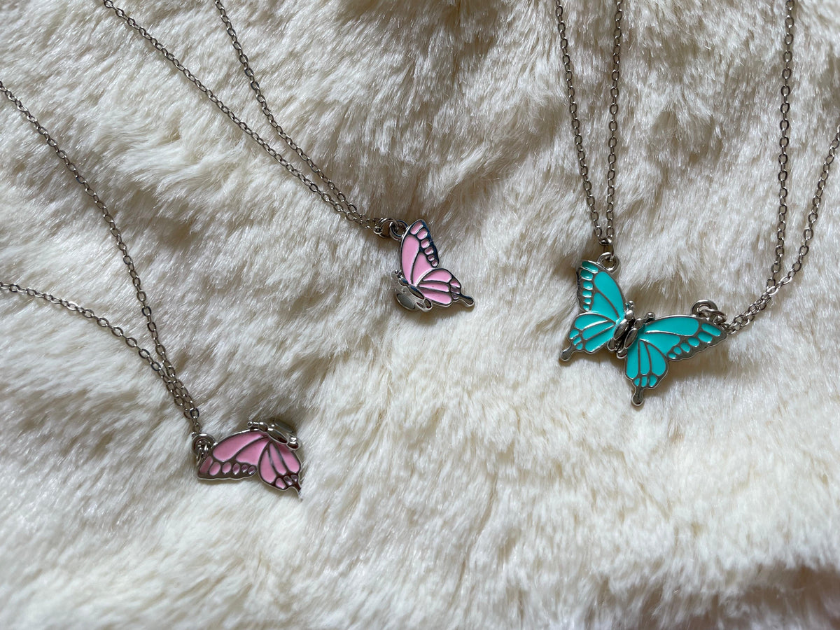 Magnetic Butterfly Necklaces 🦋