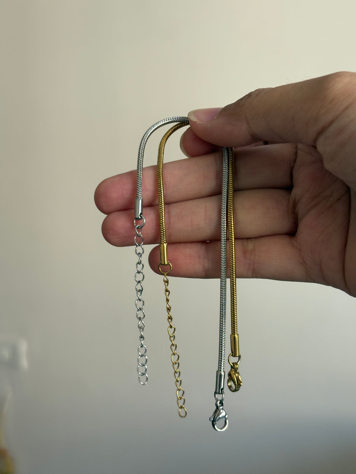 Unisex Thin Bracelets