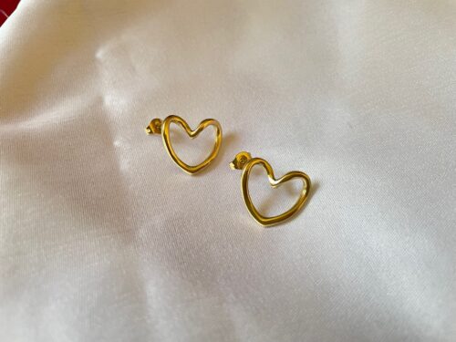 Hollow Heart Studs
