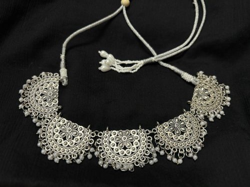 Saaj Necklace