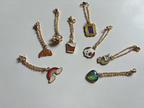 Watch Charms (Chain-Golden)