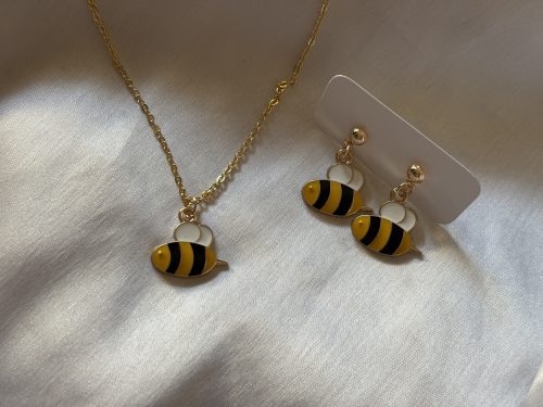 Bee 🐝
