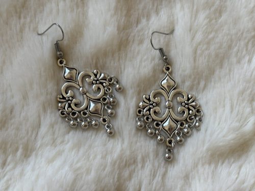 Vama Earrings